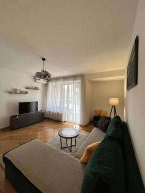 Vert Apartment